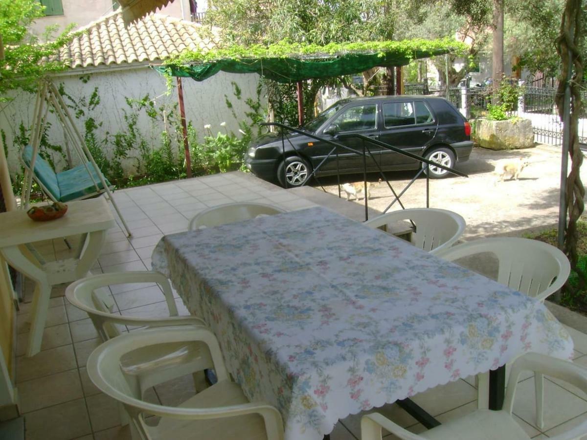 Villa Lefkas House With Garden Tsoukaládhes Exterior foto